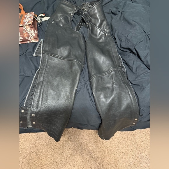 leather gallery Pants - Leather gallery- chaps size medium